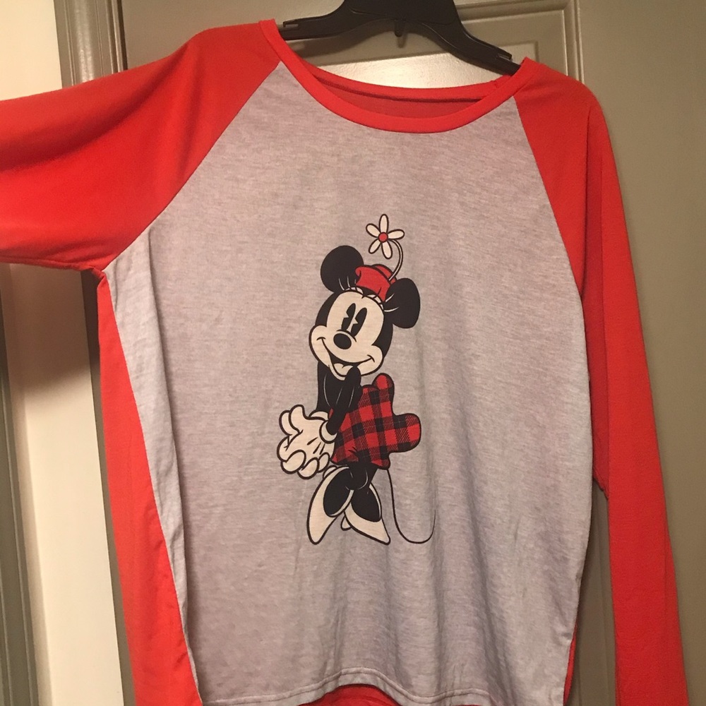 Minnie Mouse Top. 1XL